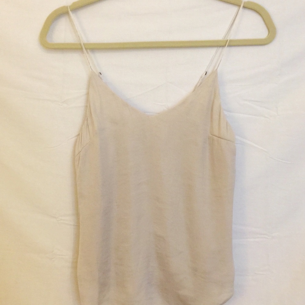 Silence + Noise Icy Grey V-Neck Camisole size XS